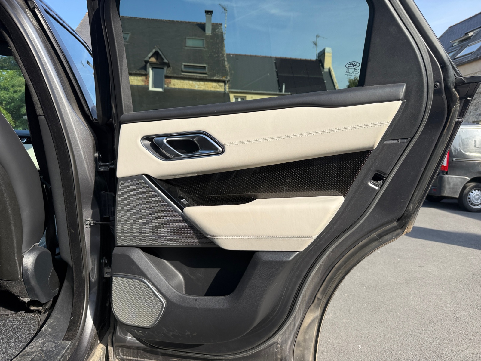 Land Rover Range Rover Velar 27