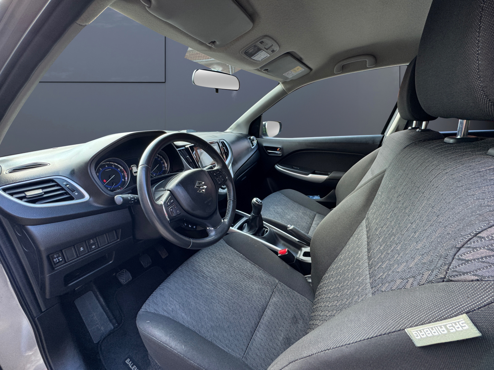 Suzuki Baleno 8