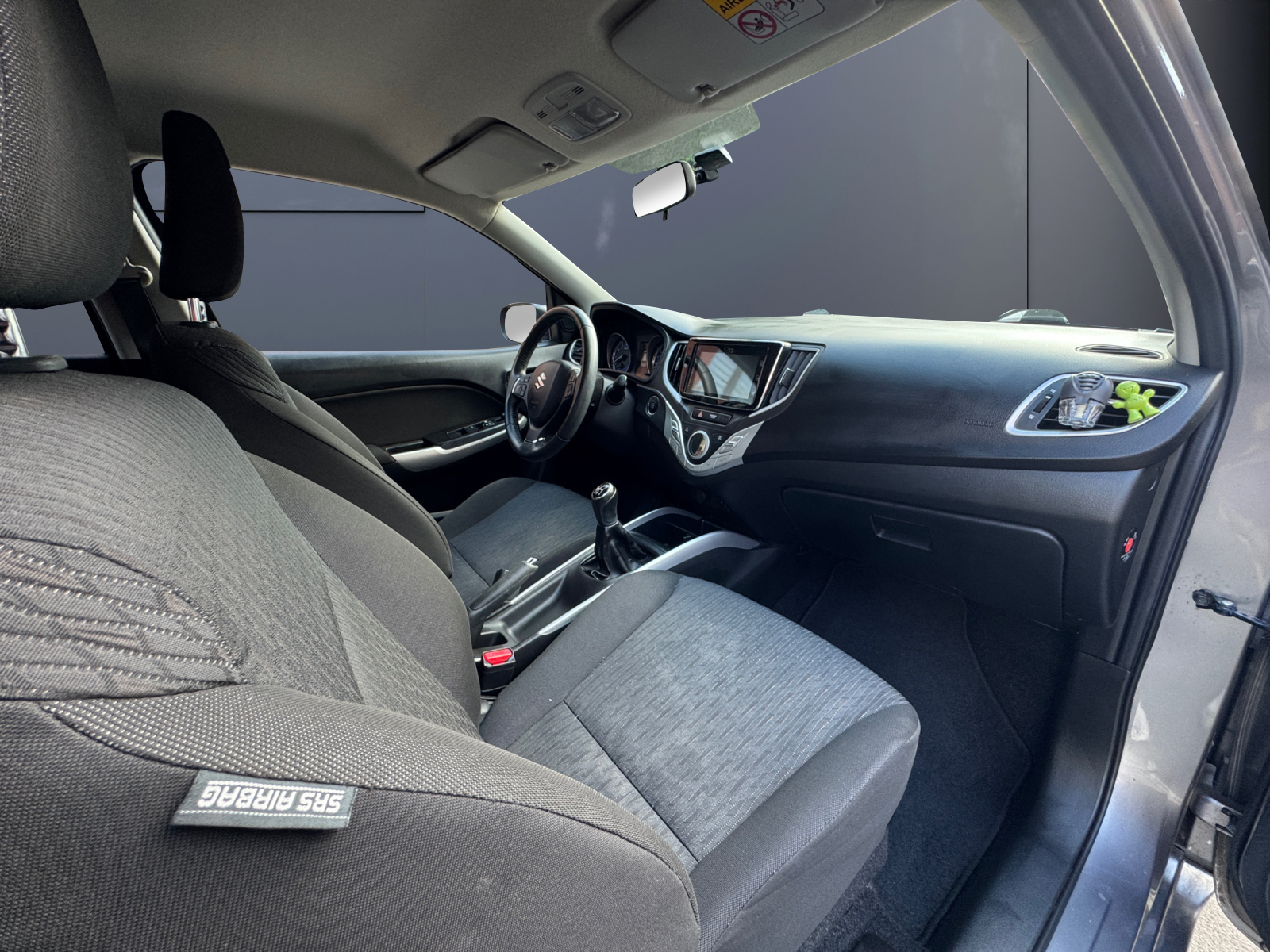 Suzuki Baleno 12