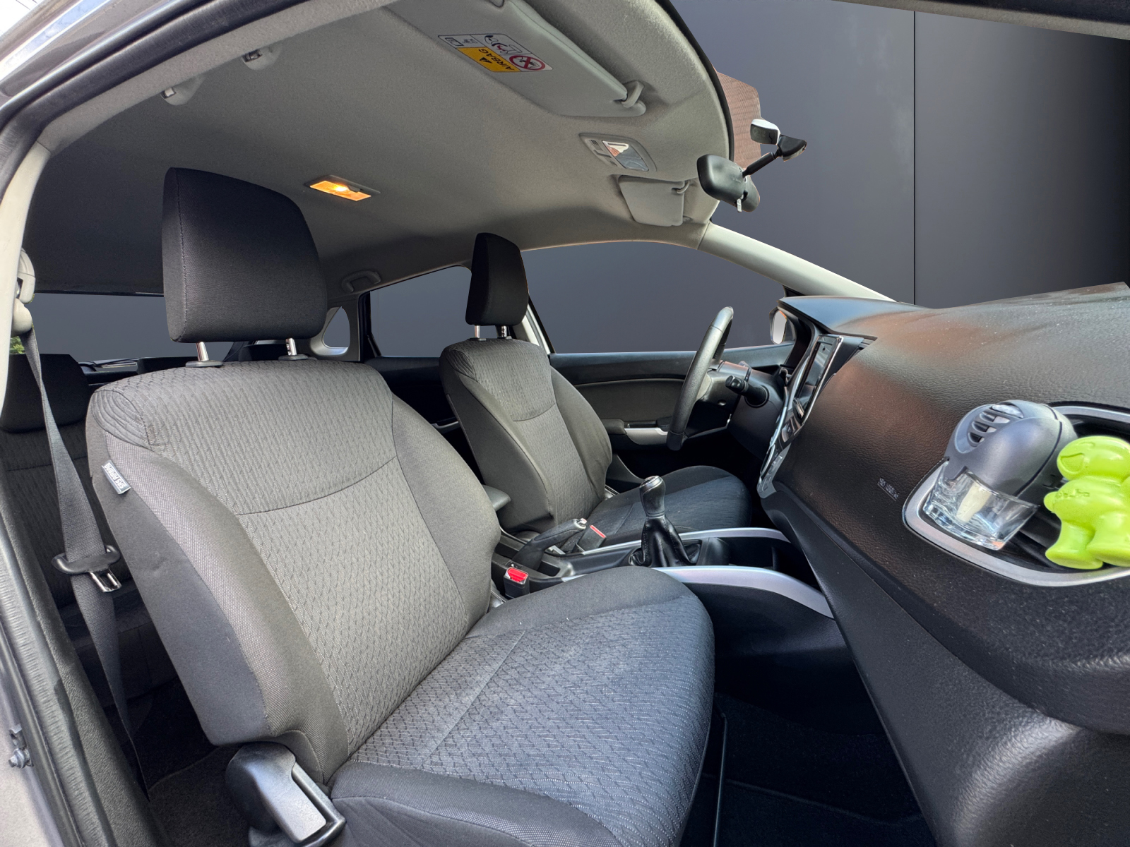 Suzuki Baleno 13