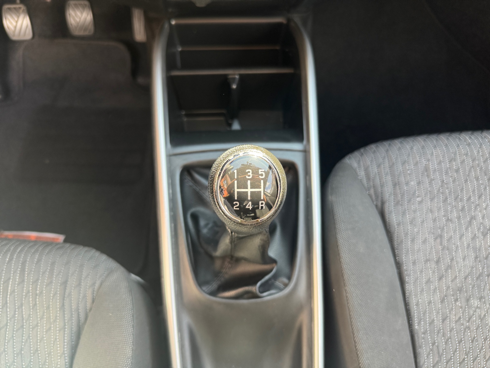 Suzuki Baleno 26