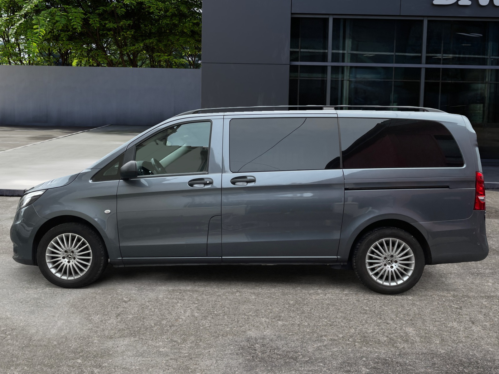 Mercedes-Benz Vito 1