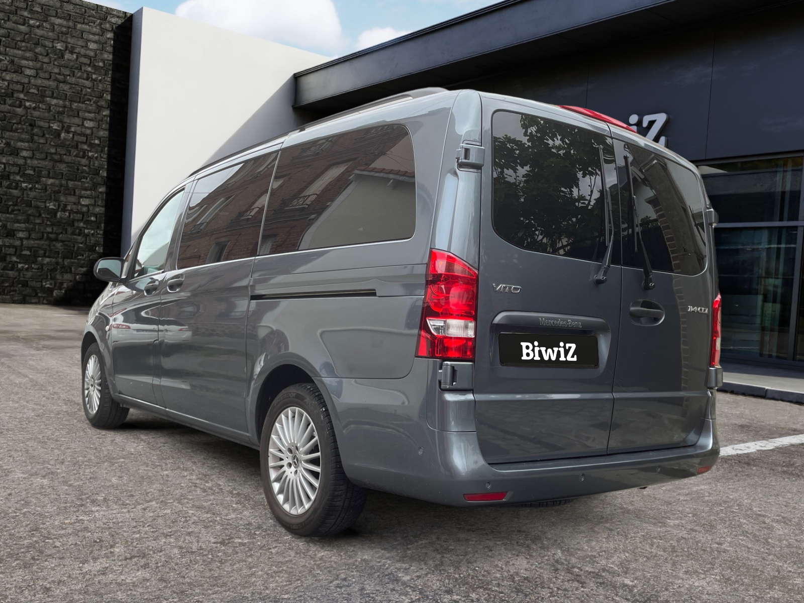 Mercedes-Benz Vito 2