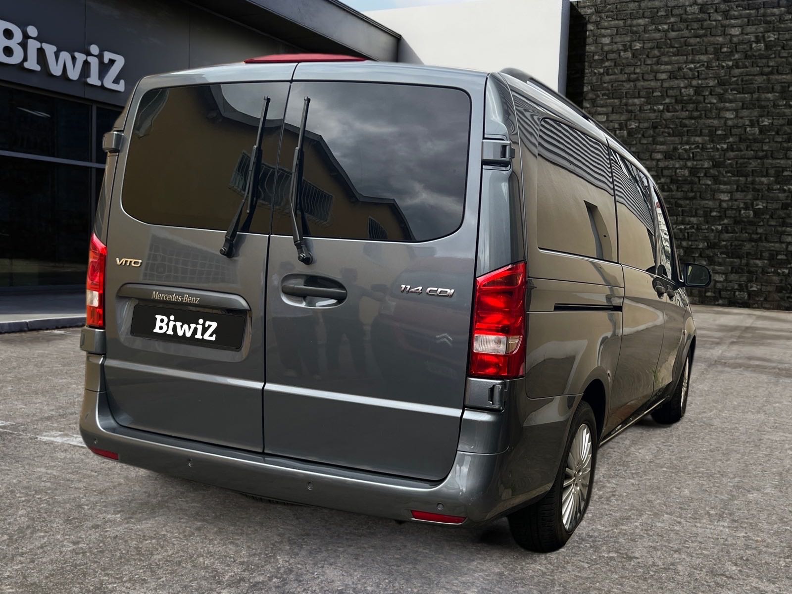 Mercedes-Benz Vito 4