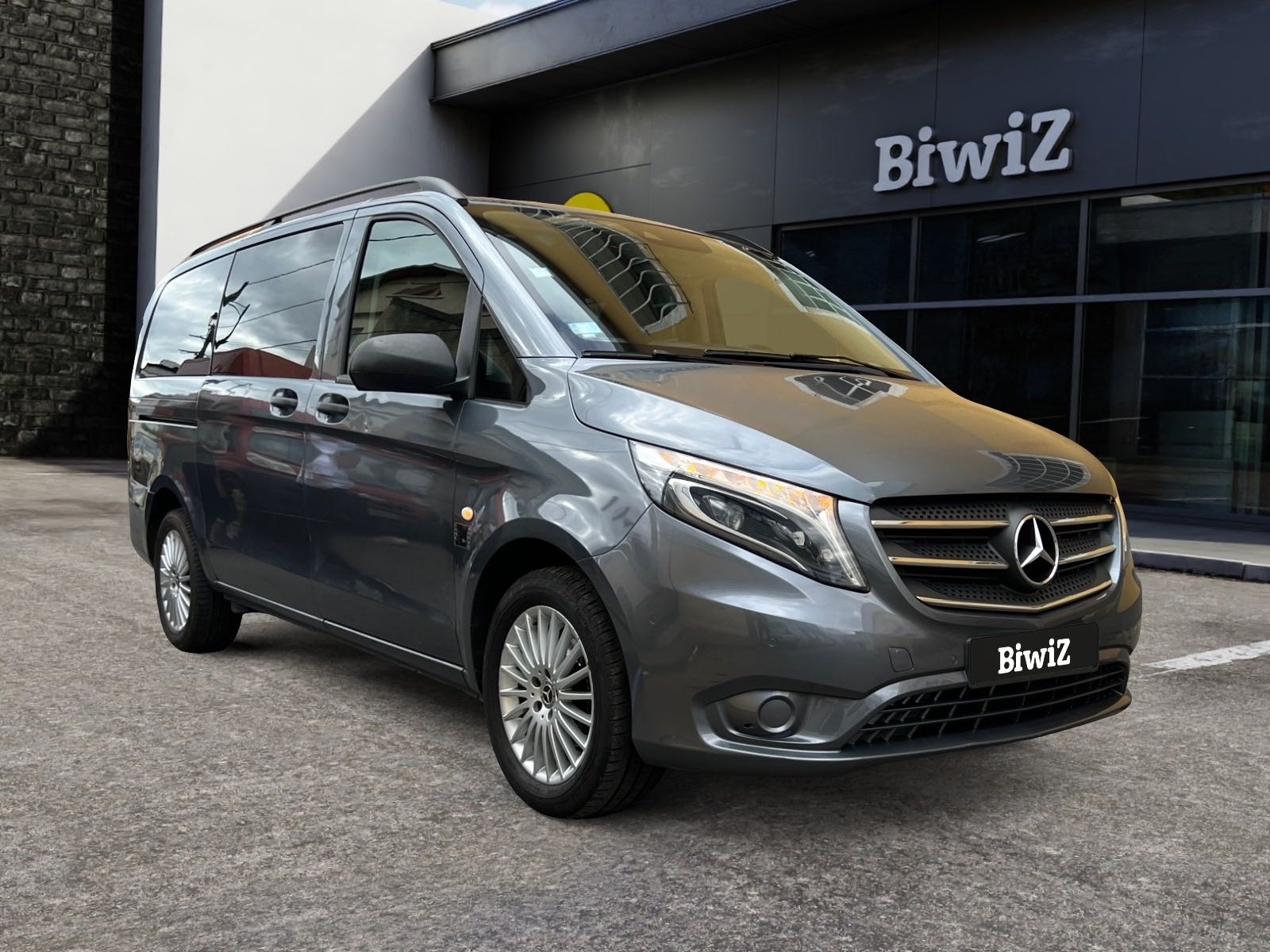 Mercedes-Benz Vito 6