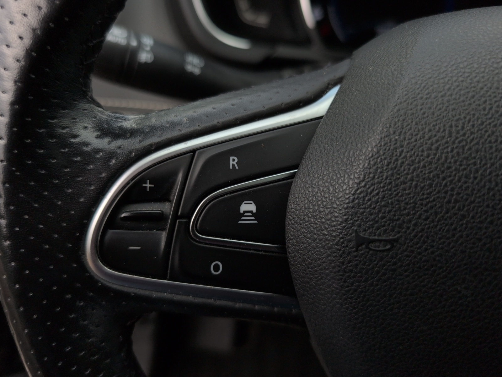 Renault Grand Scenic 26