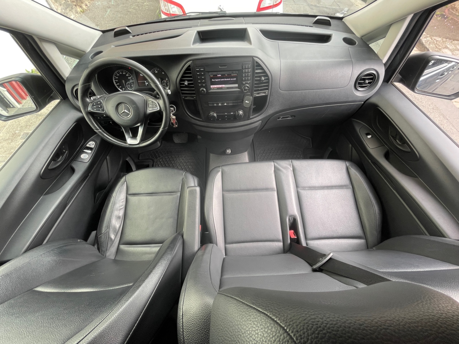 Mercedes-Benz Vito 10