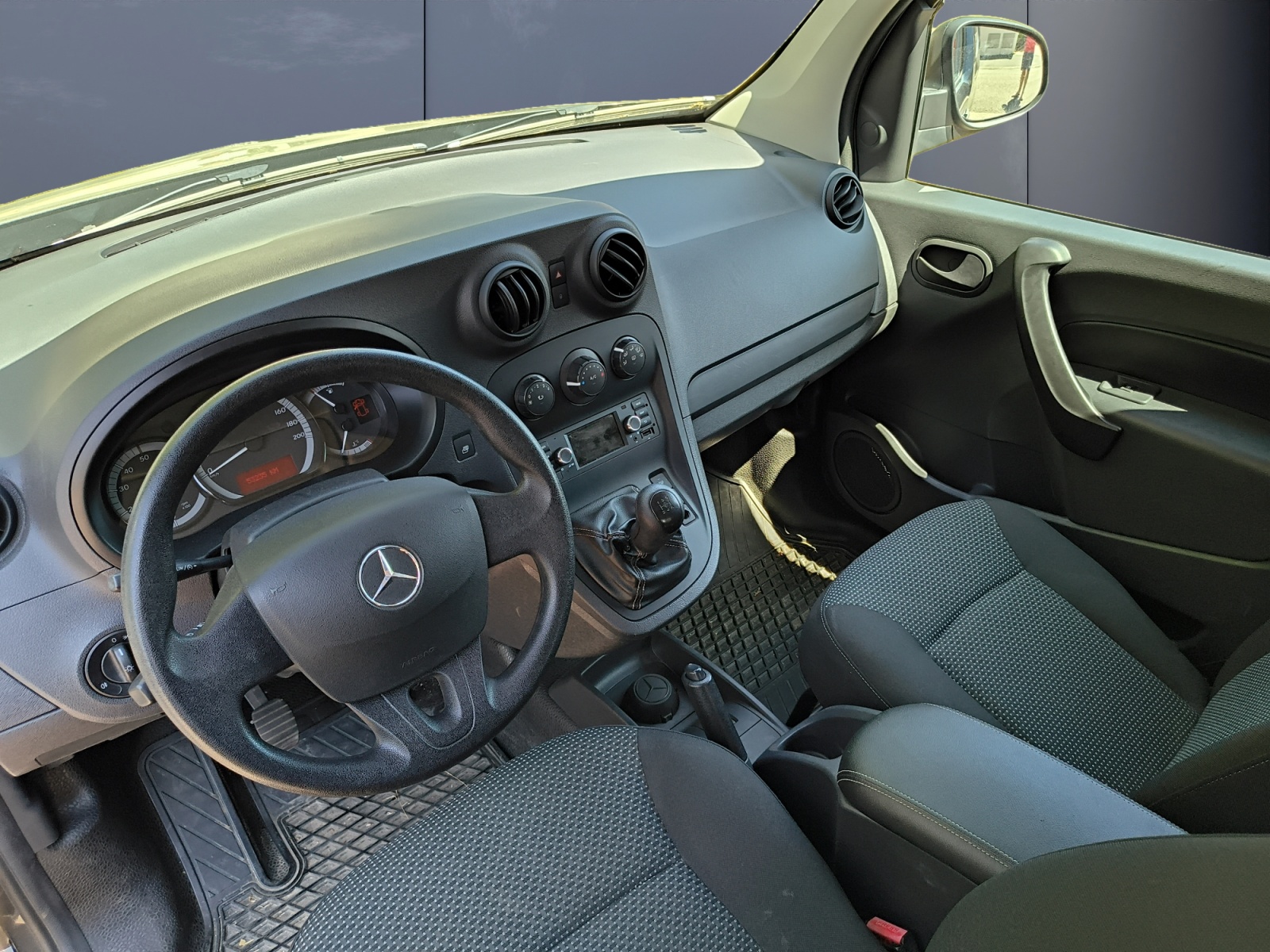 Mercedes-Benz Citan 8