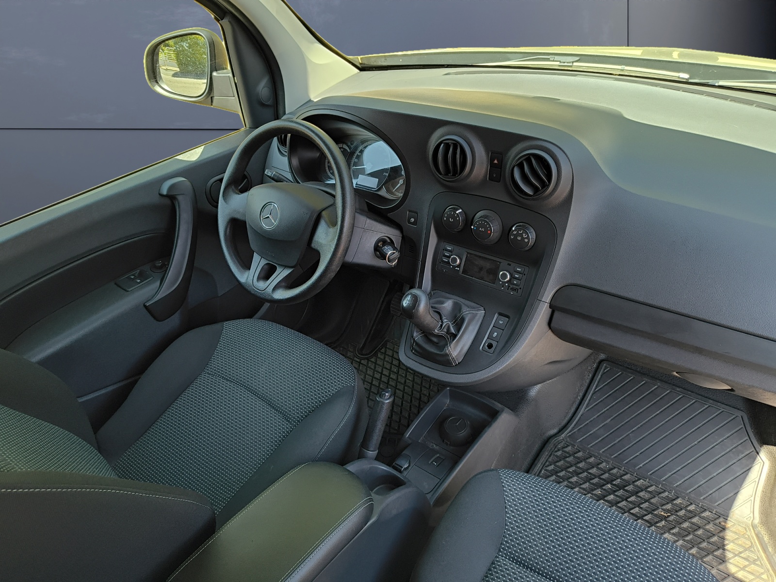 Mercedes-Benz Citan 12