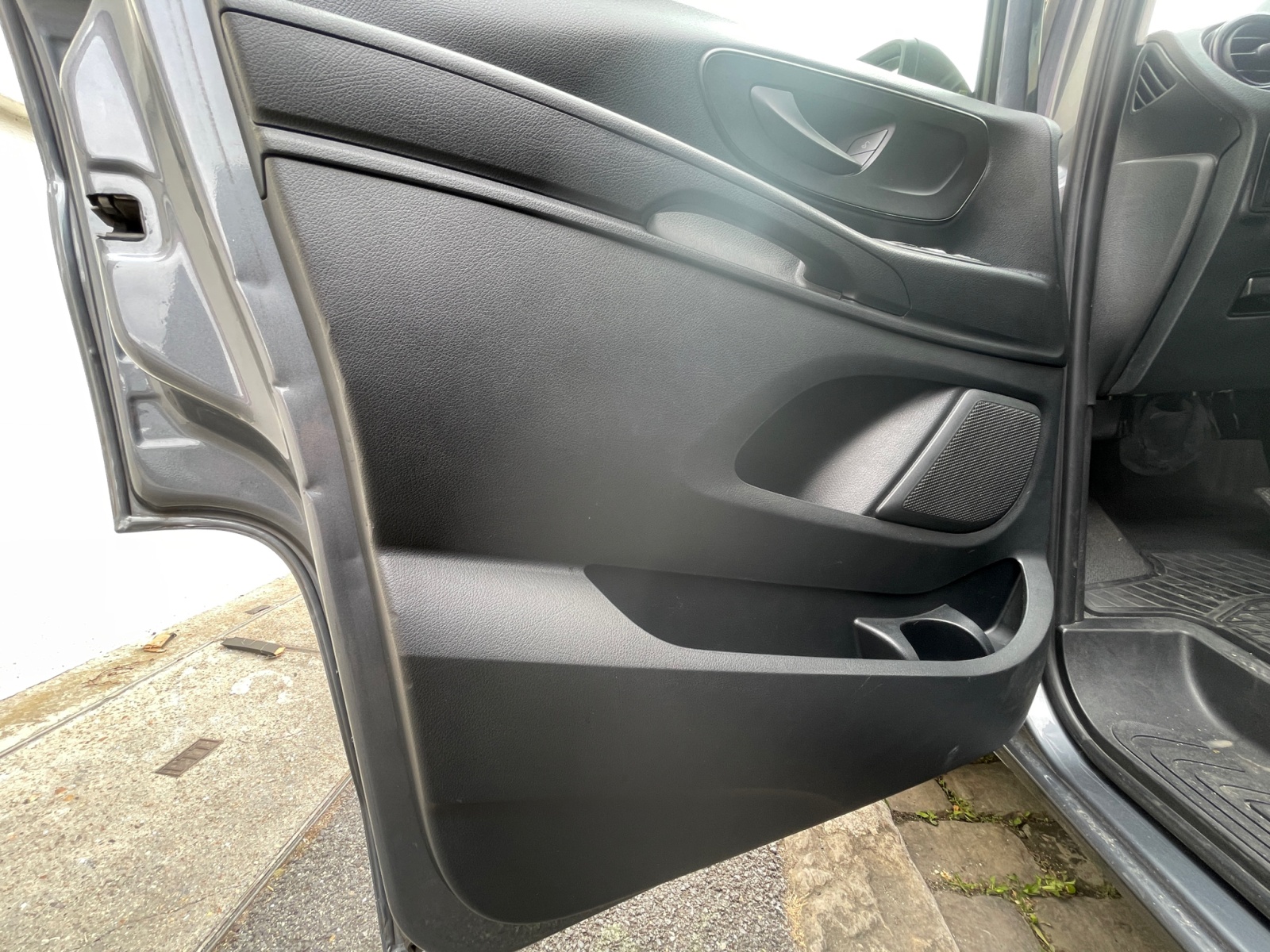 Mercedes-Benz Vito 21