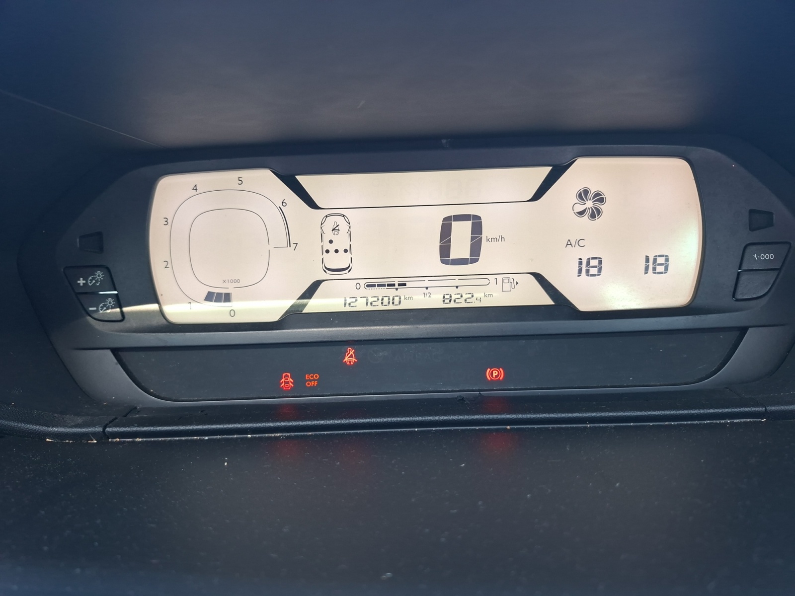 Citroen C4 Picasso 16