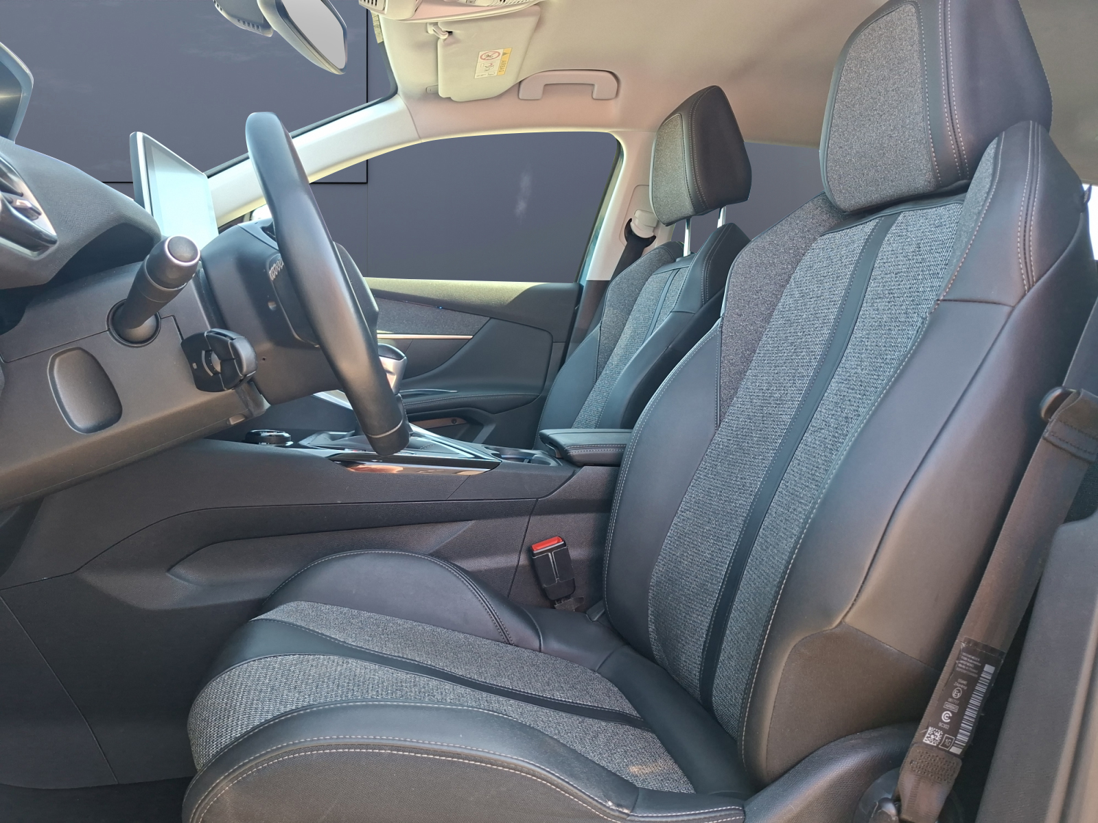 Peugeot 5008 9