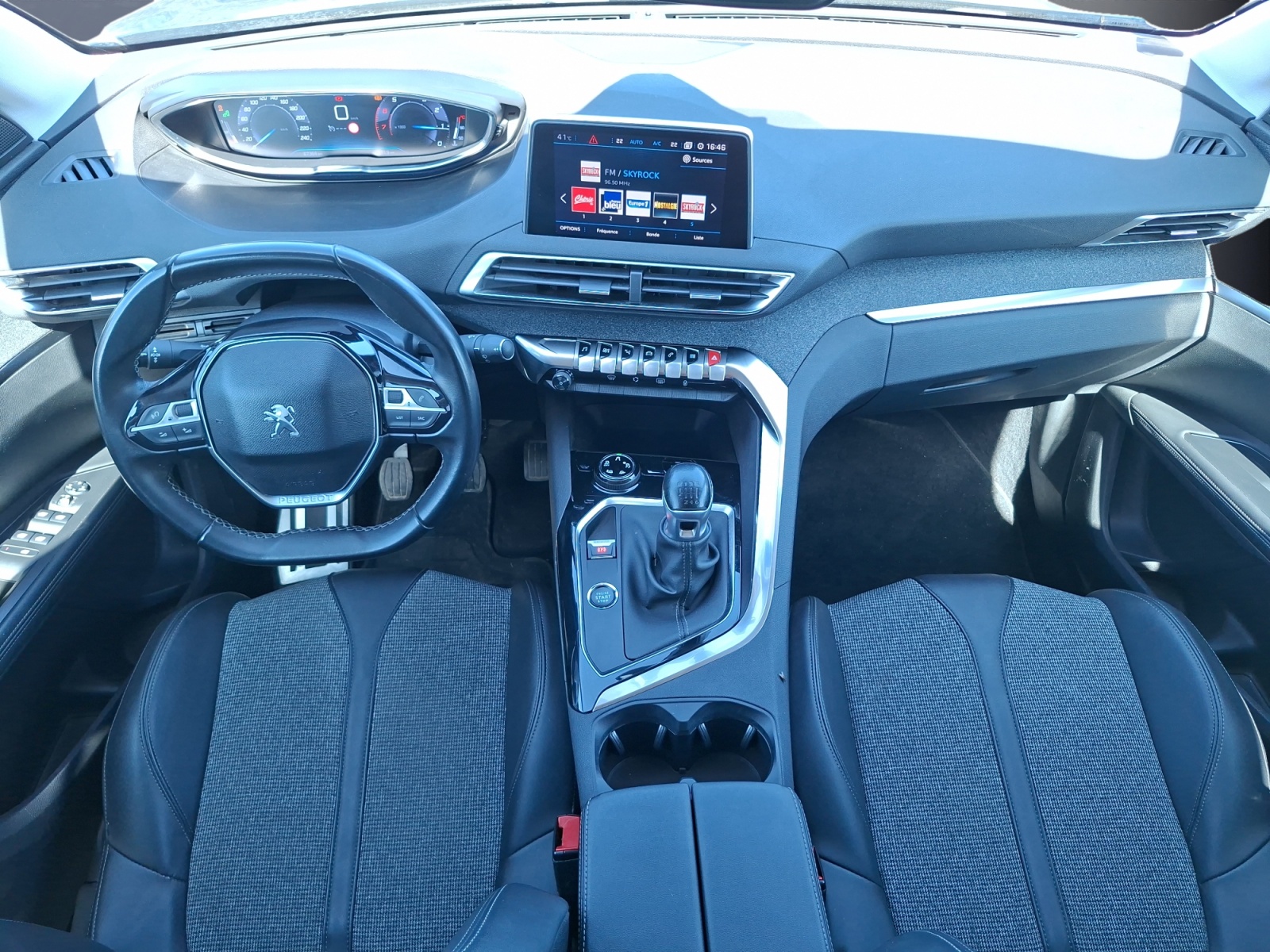 Peugeot 5008 14