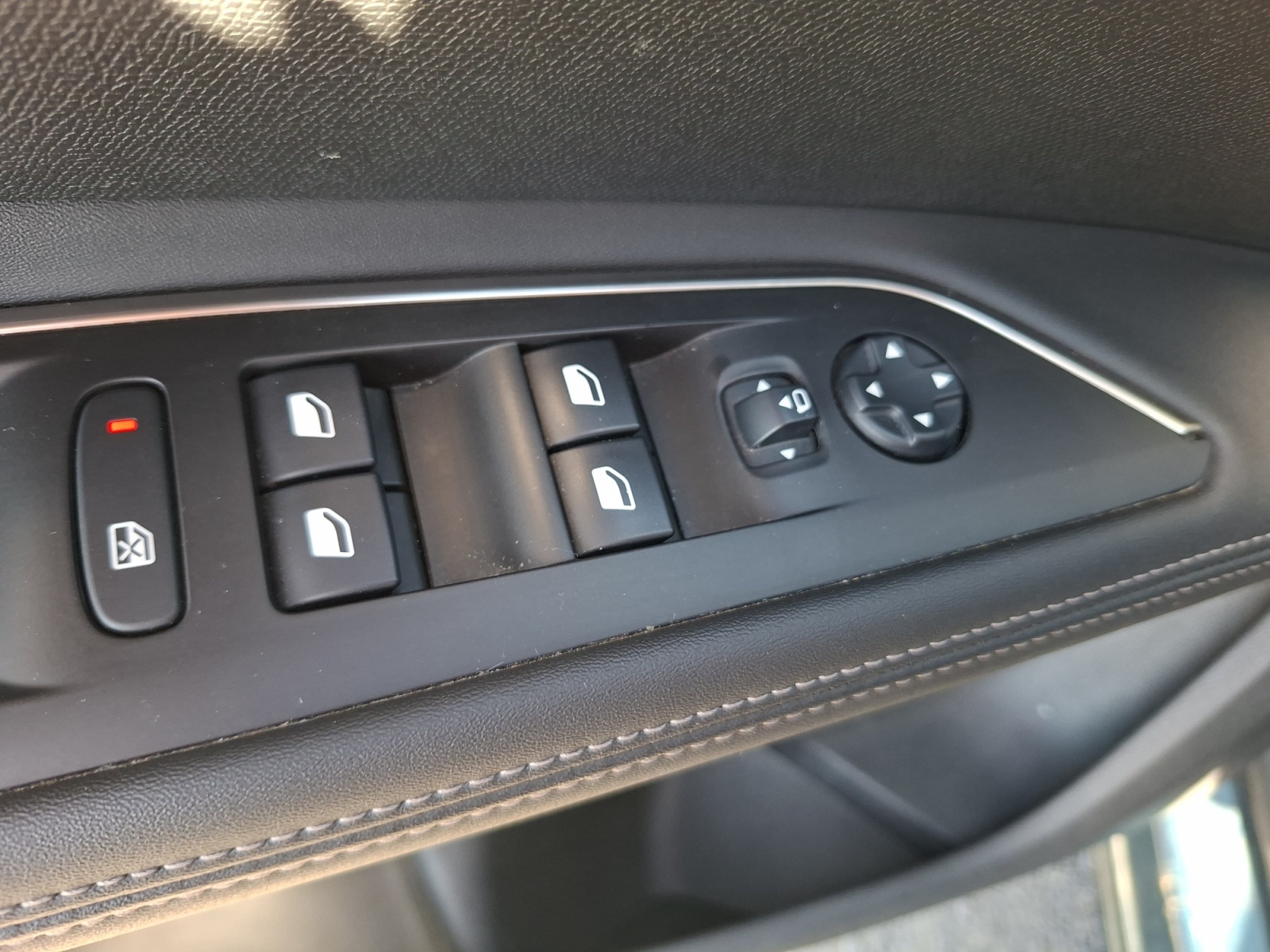 Peugeot 5008 17