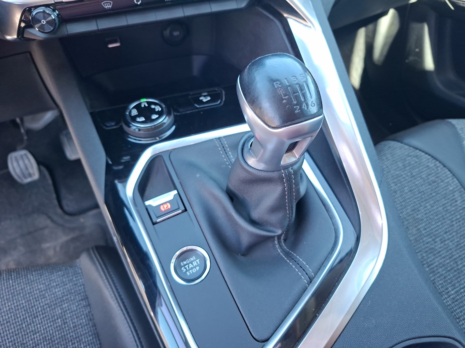 Peugeot 5008 30