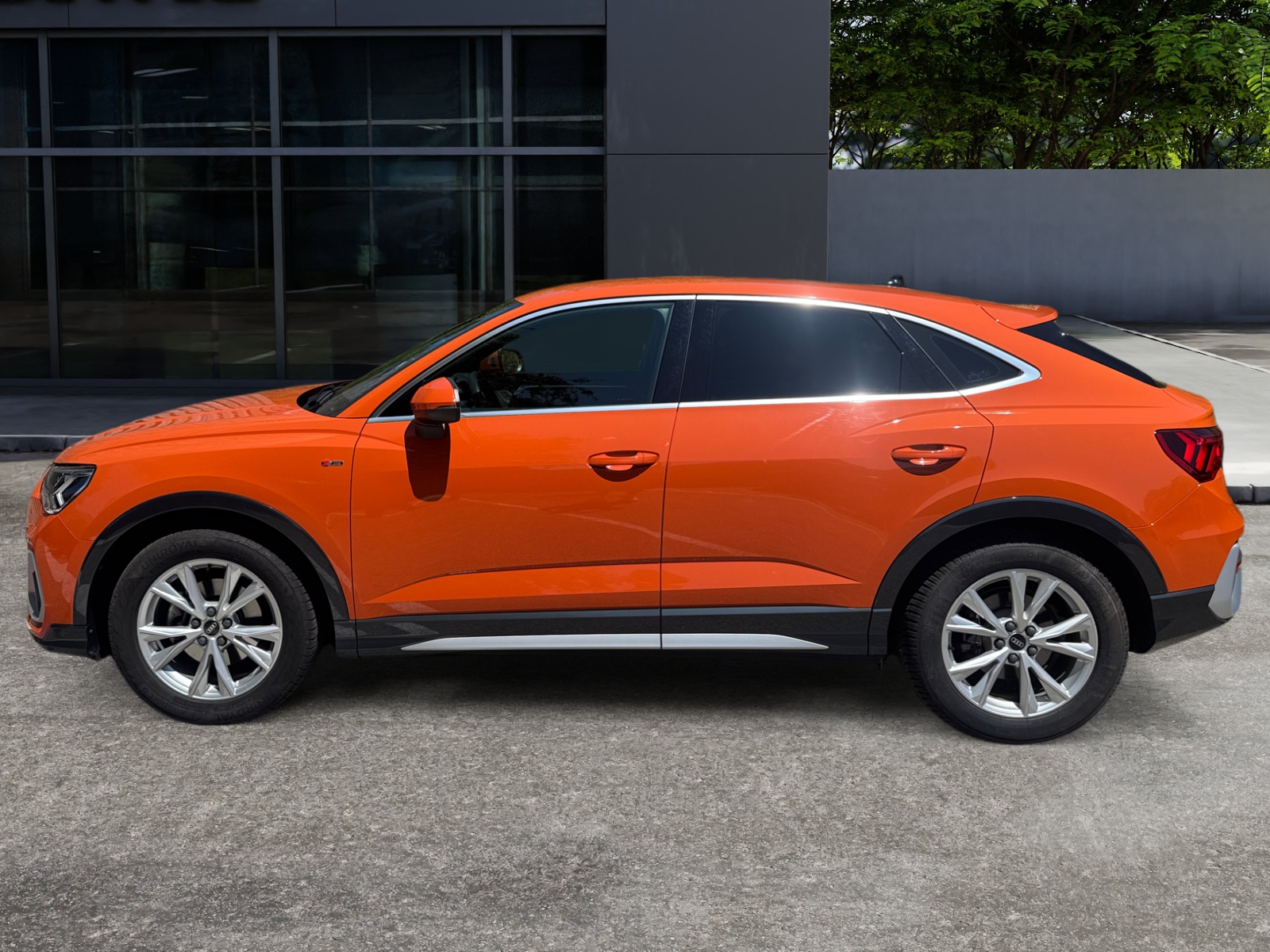 Audi Q3 1
