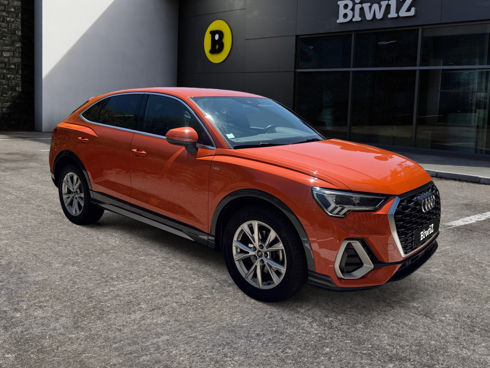 Audi Q3 6