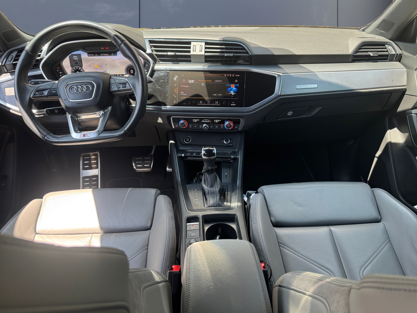 Audi Q3 14