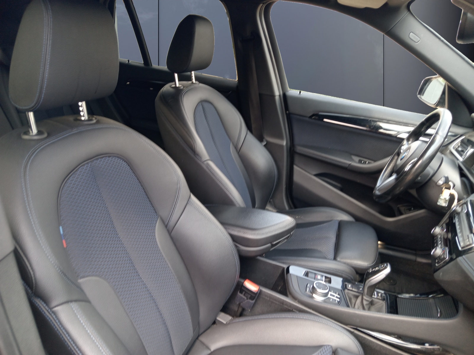 Bmw X1 12