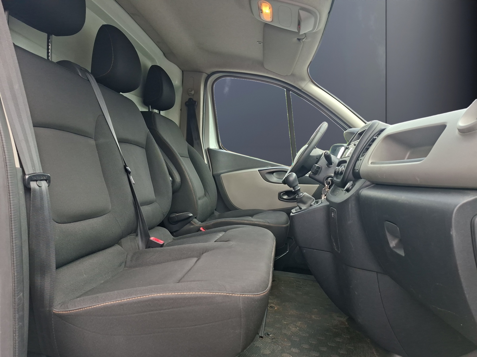 Renault Trafic Vu 30