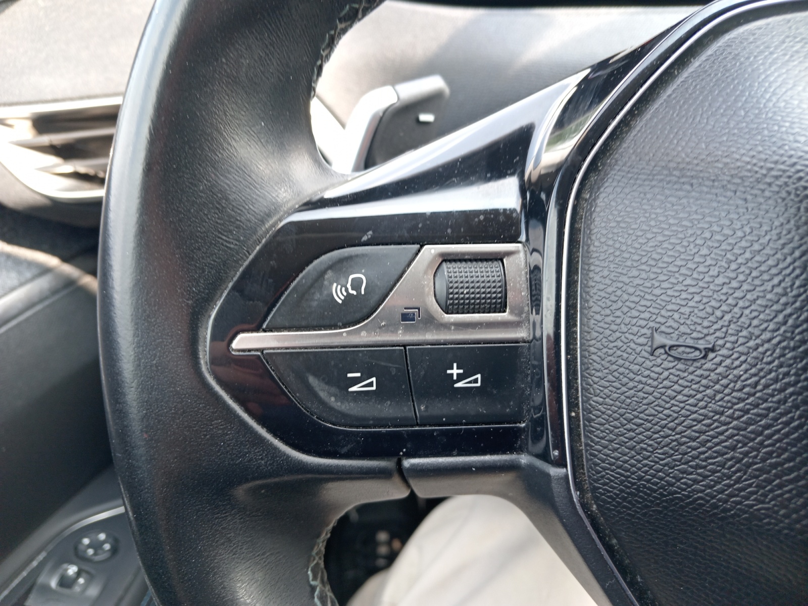 Peugeot 5008 17