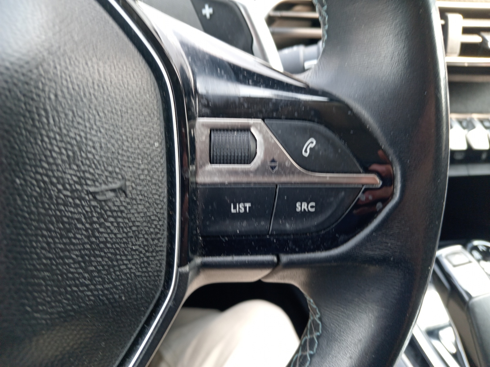 Peugeot 5008 18