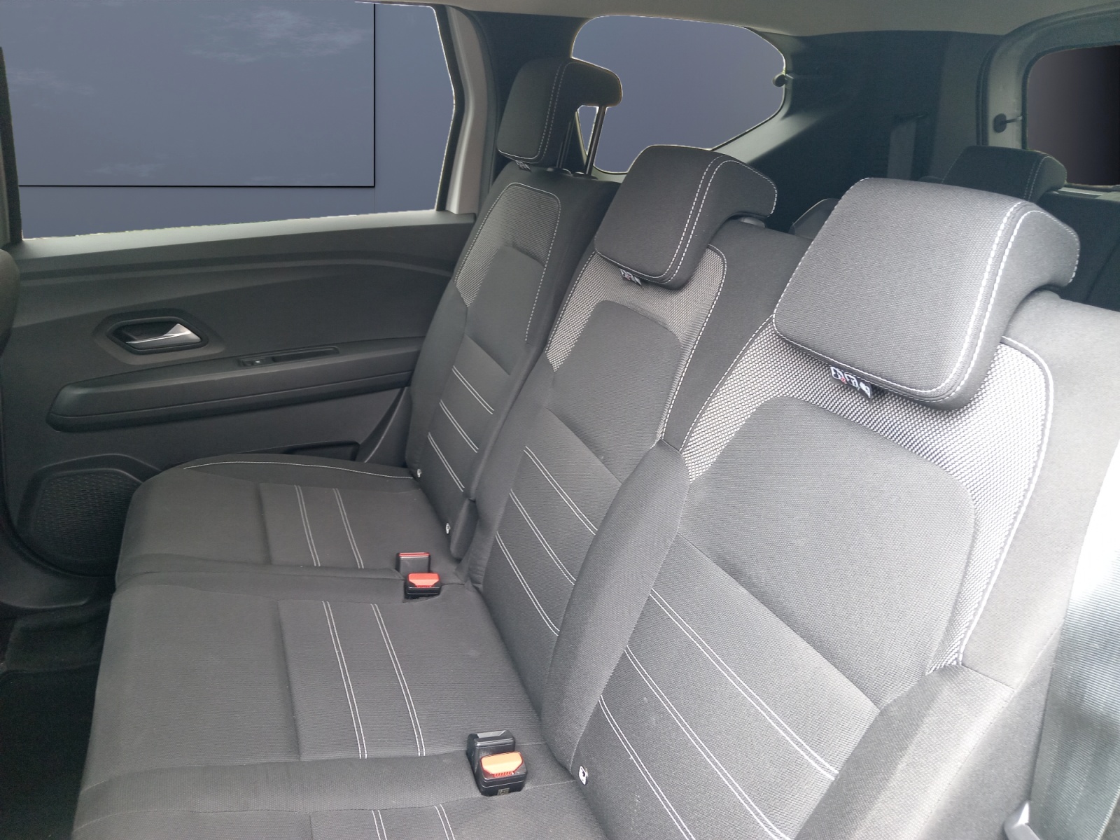 Dacia Jogger 10