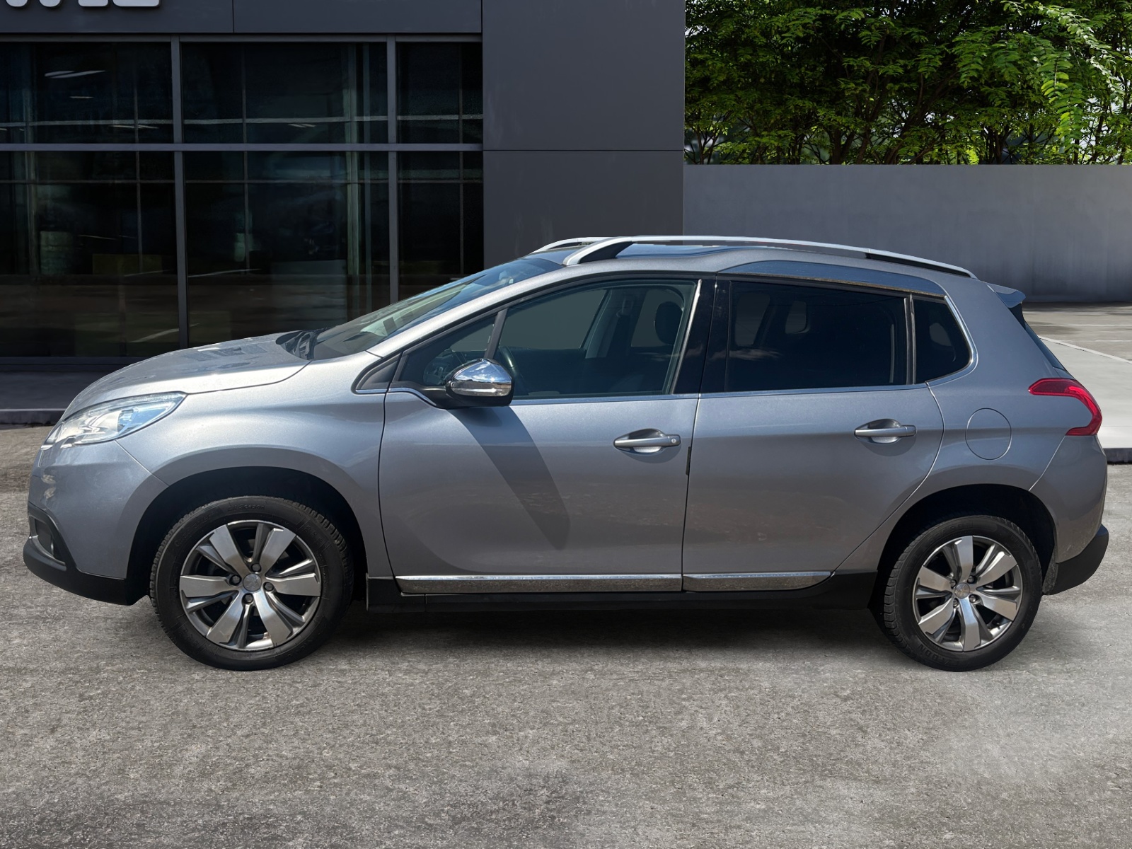 Peugeot 2008 1