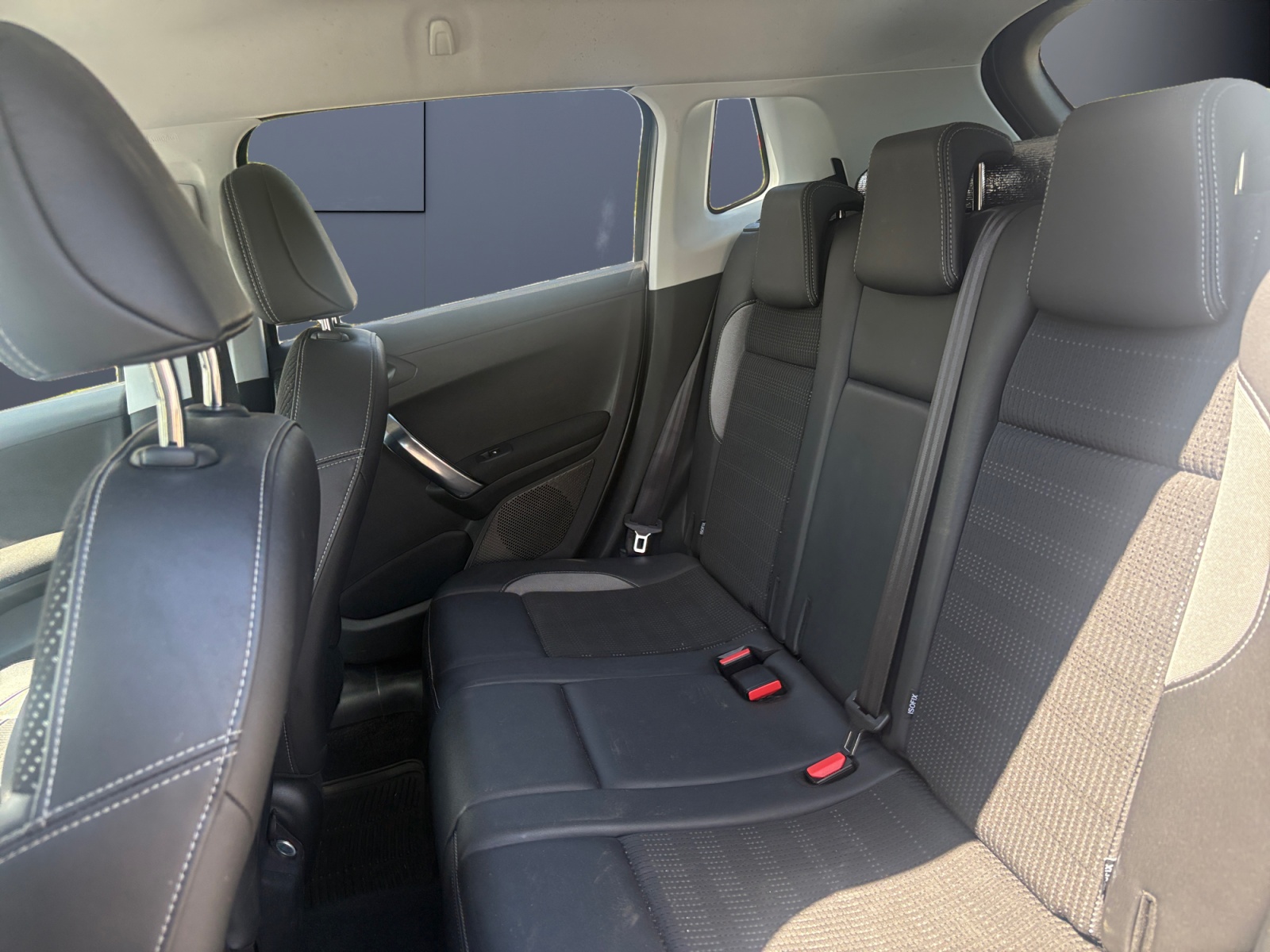 Peugeot 2008 10