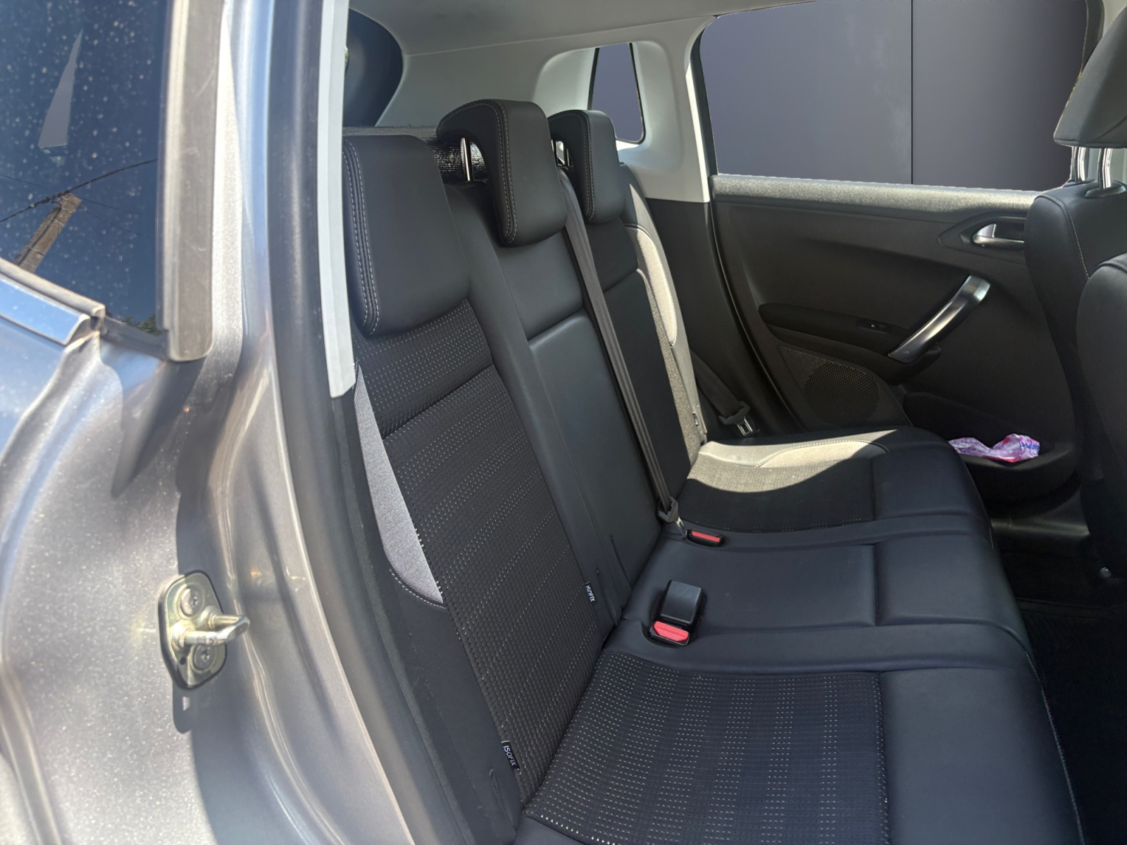 Peugeot 2008 11