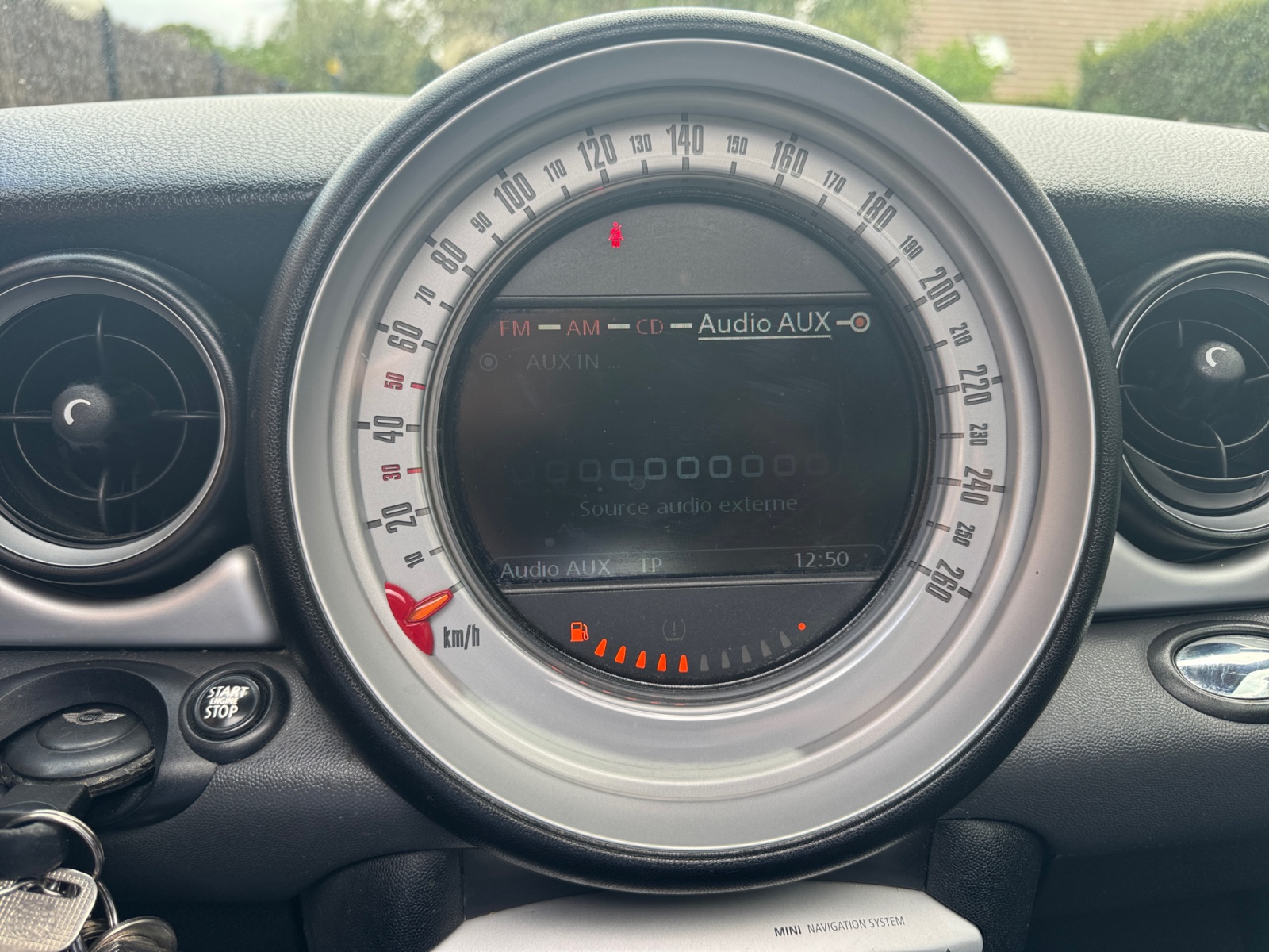 Mini Mini 24