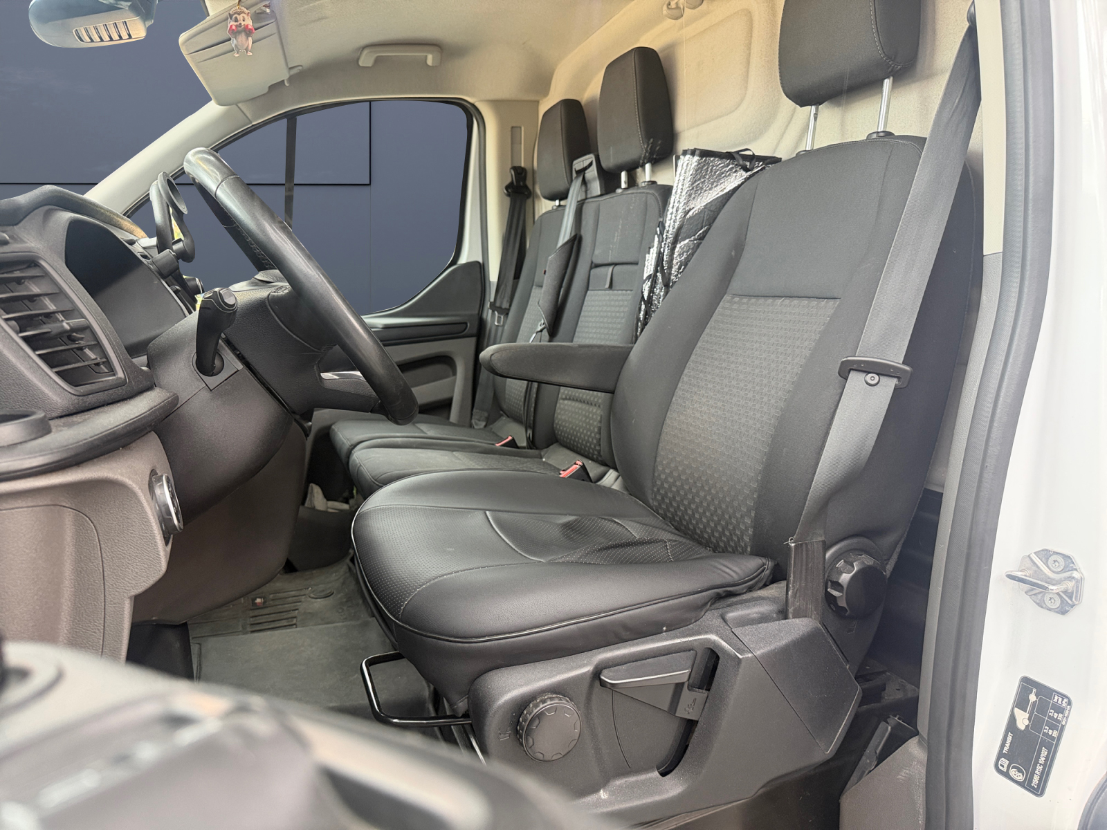 Ford Transit Custom Vu 9
