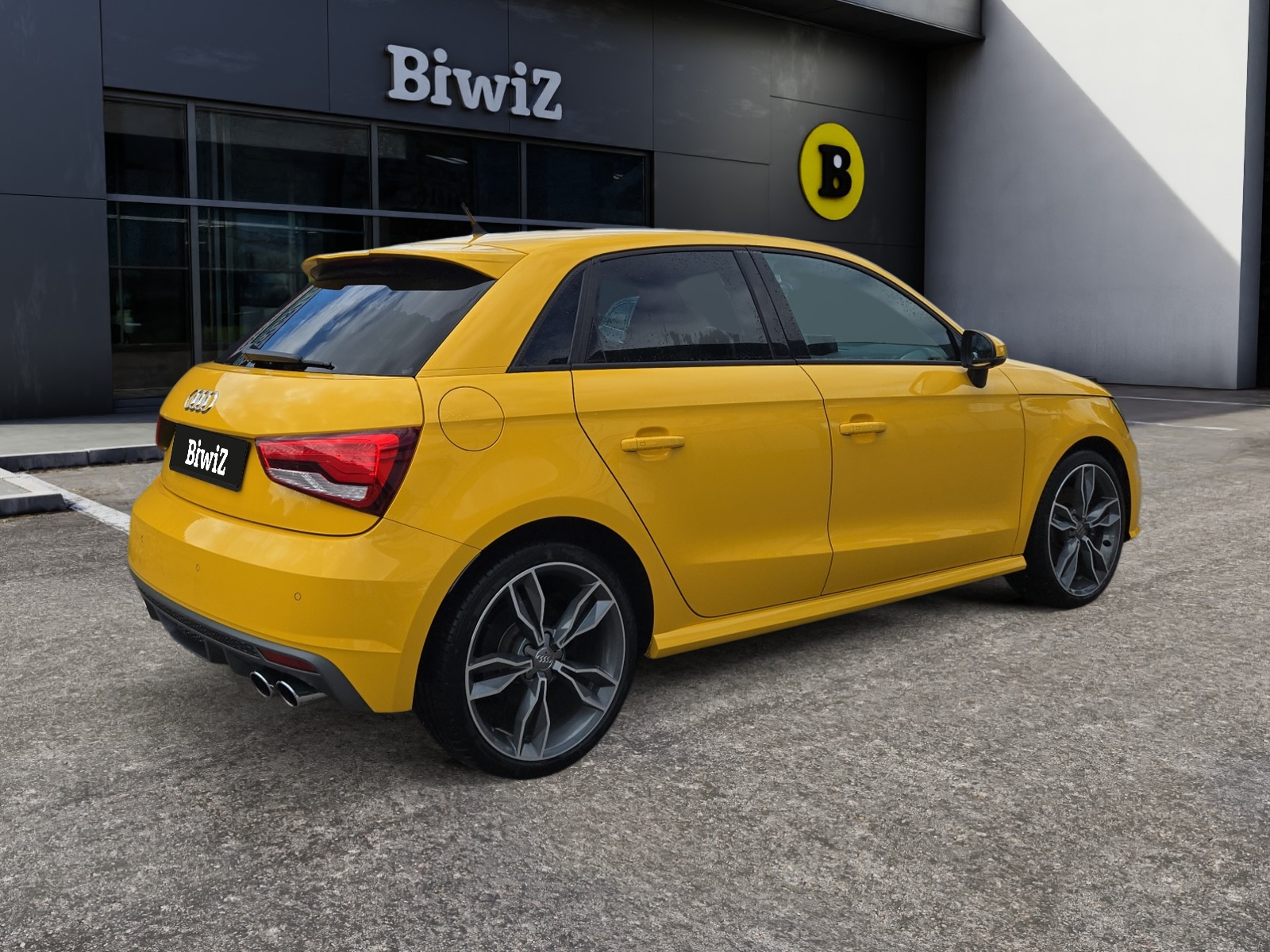 Audi S1 4