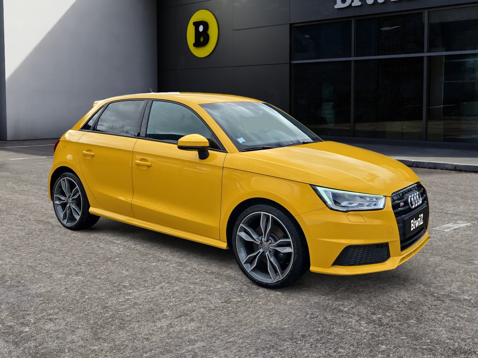 Audi S1 6