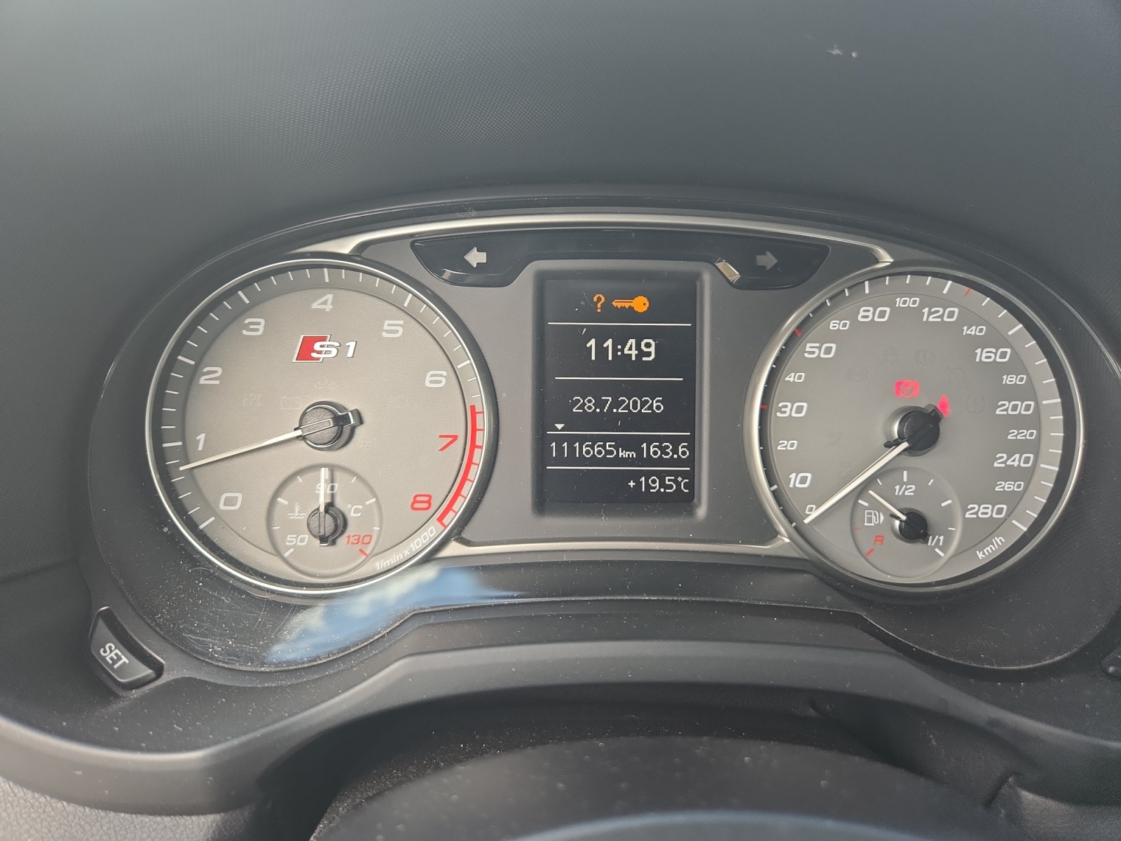 Audi S1 16