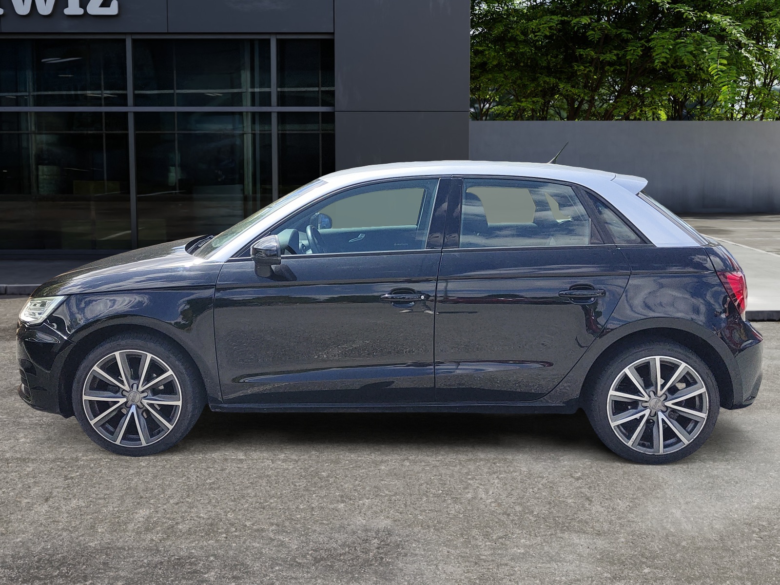 Audi A1 1