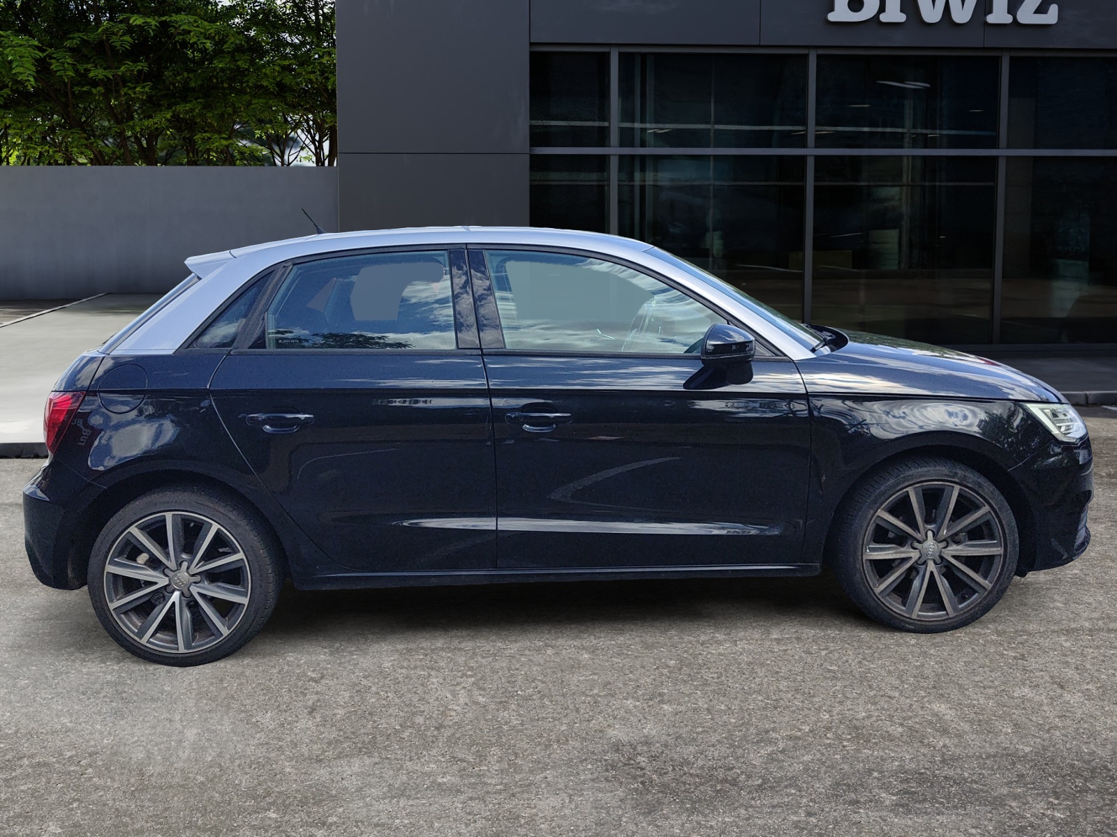 Audi A1 5