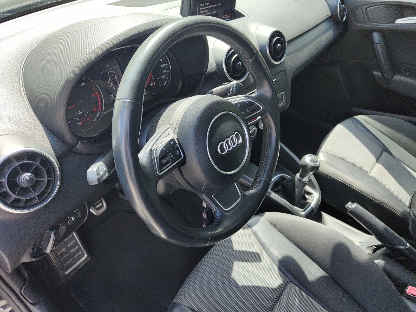 Audi A1 8