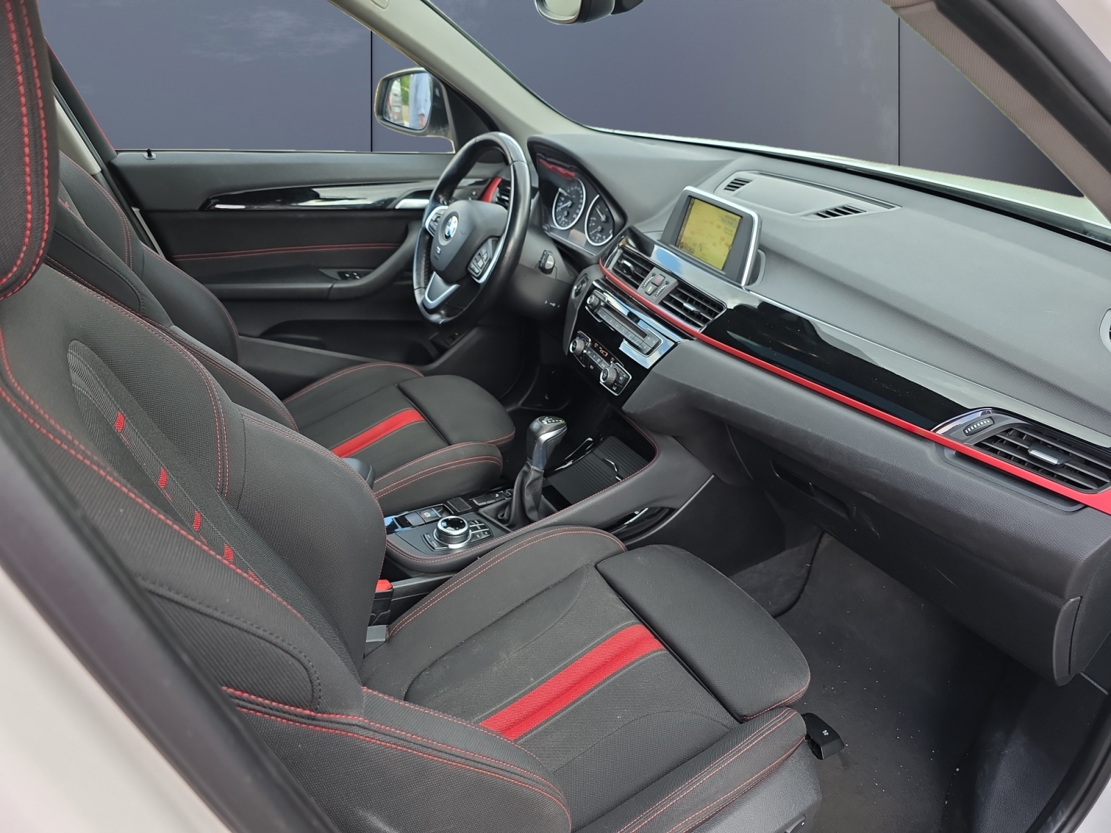 Bmw X1 12