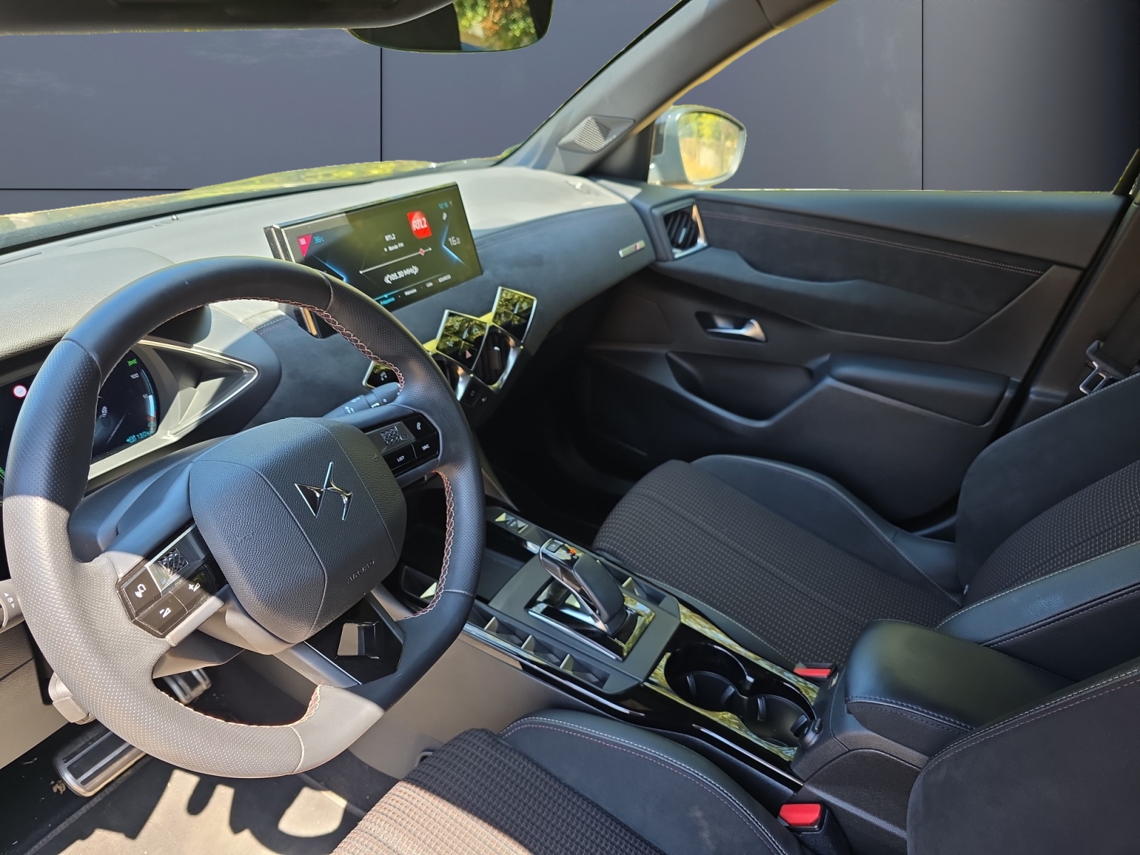 Ds Automobiles Ds3 8
