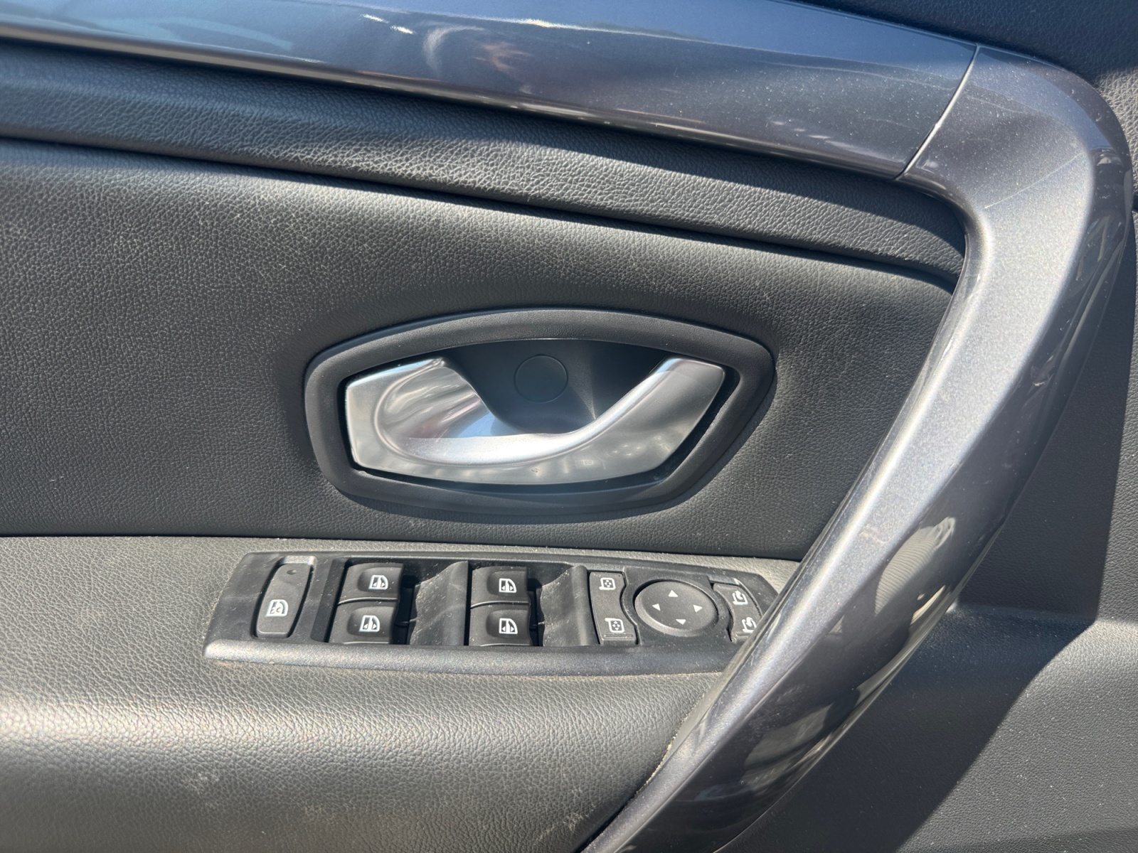 Renault Laguna 17