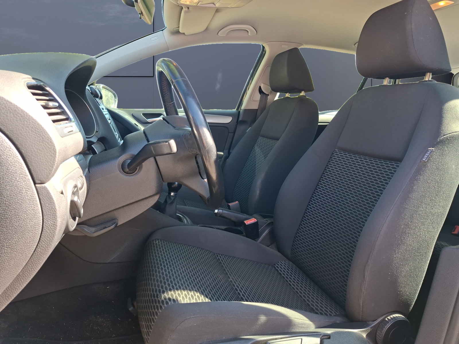Volkswagen Golf 9