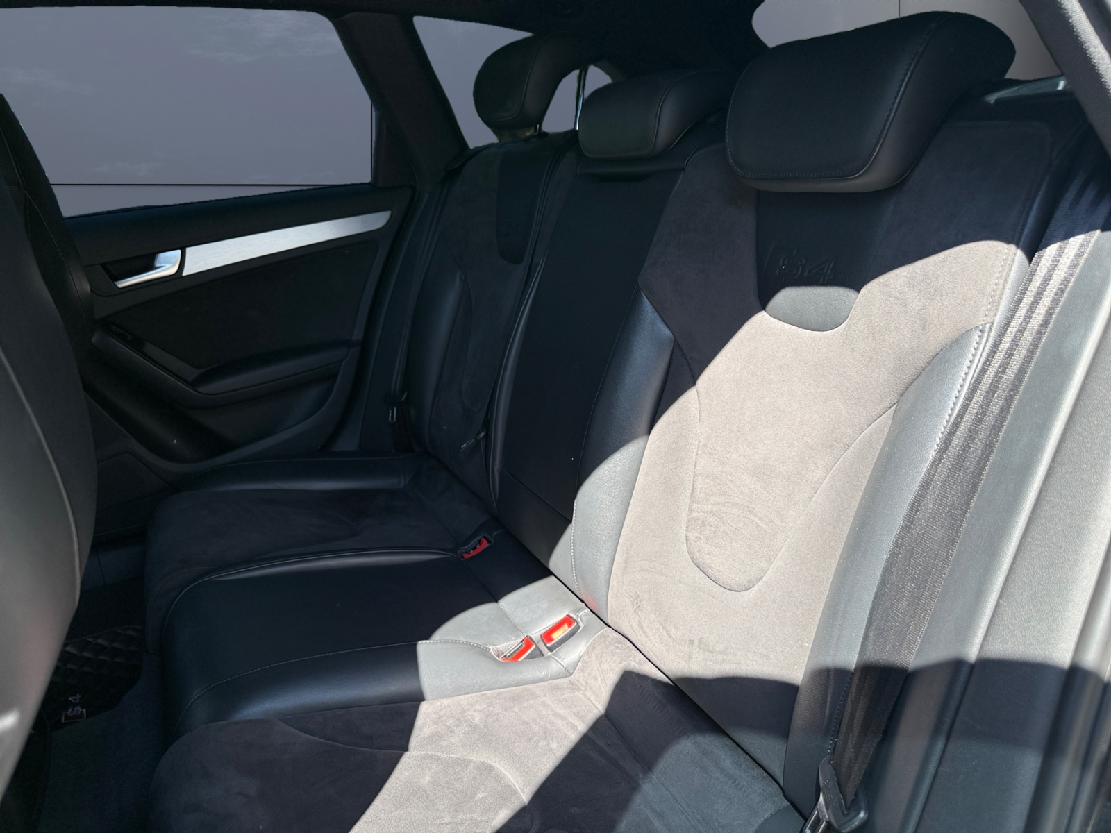 Audi S4 10