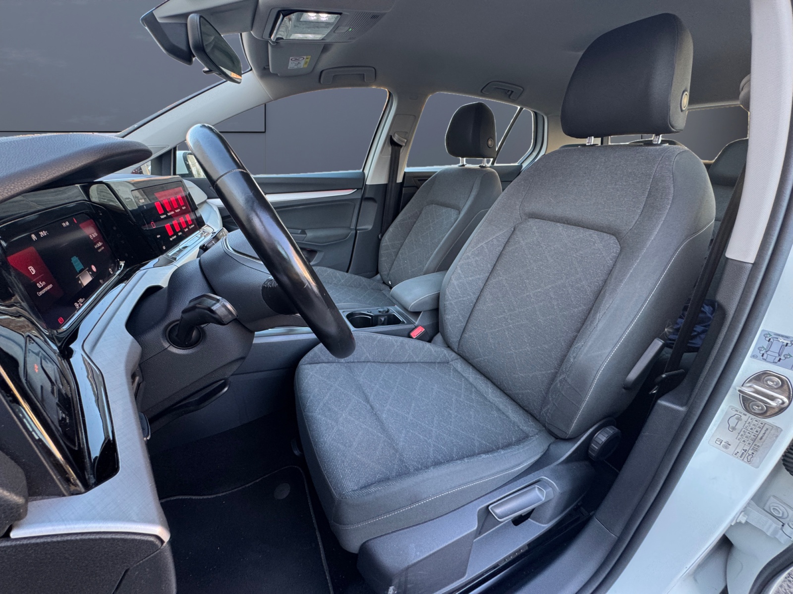 Volkswagen Golf 9
