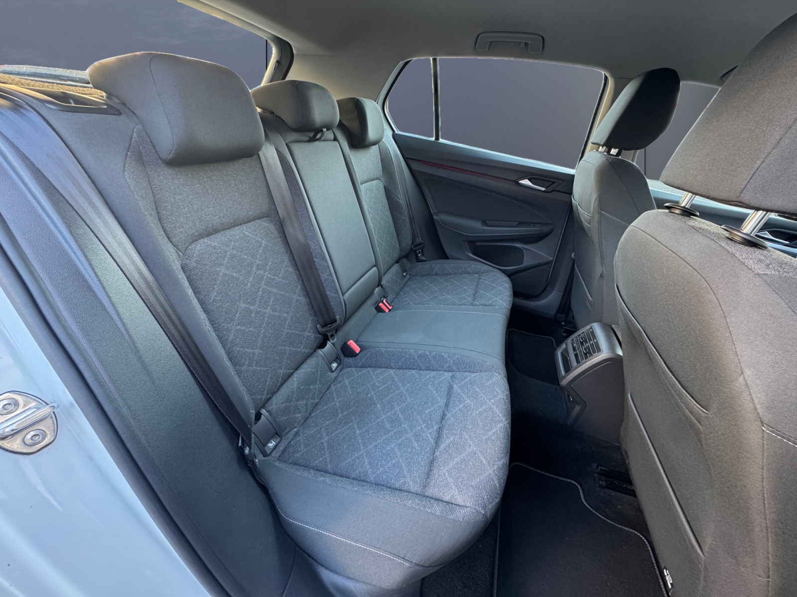 Volkswagen Golf 11