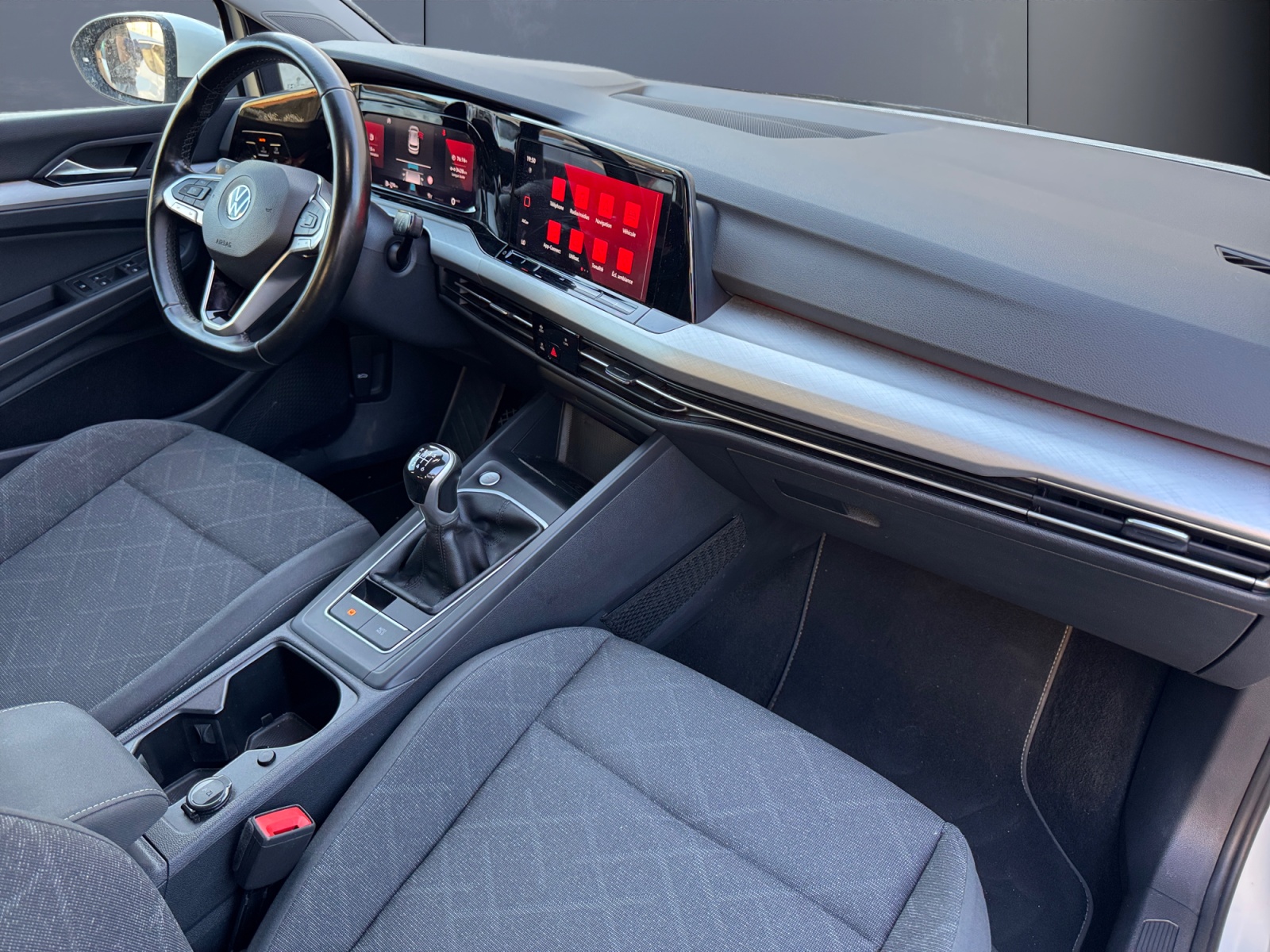Volkswagen Golf 12
