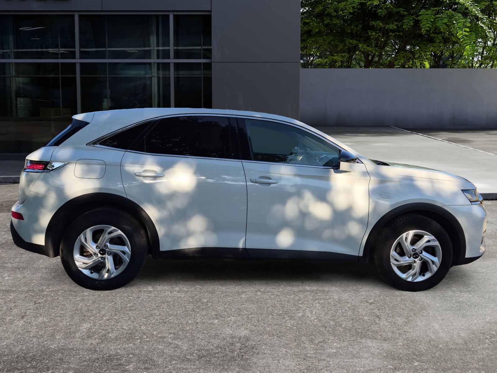 Ds Automobiles Ds 7 5