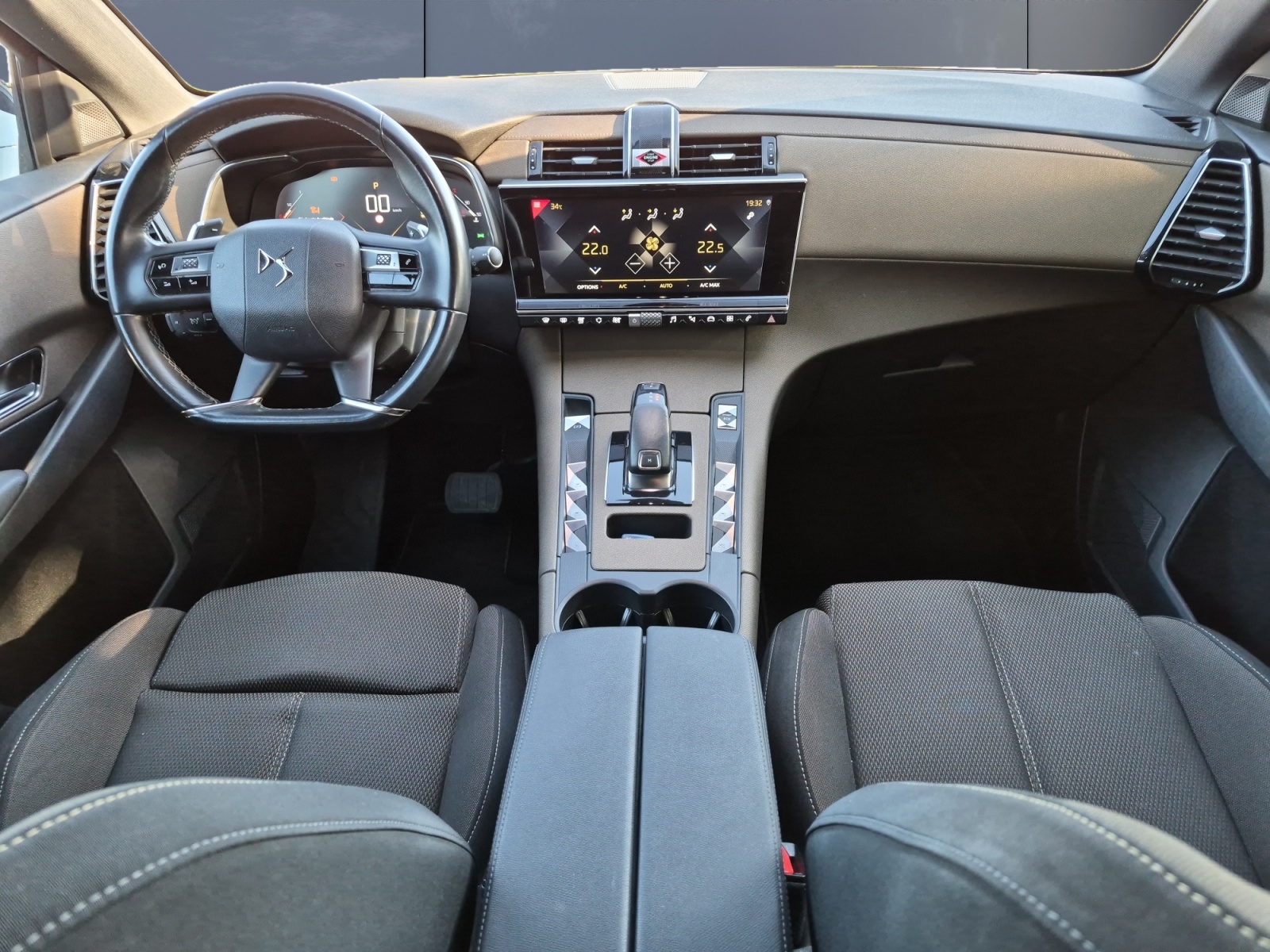Ds Automobiles Ds 7 14