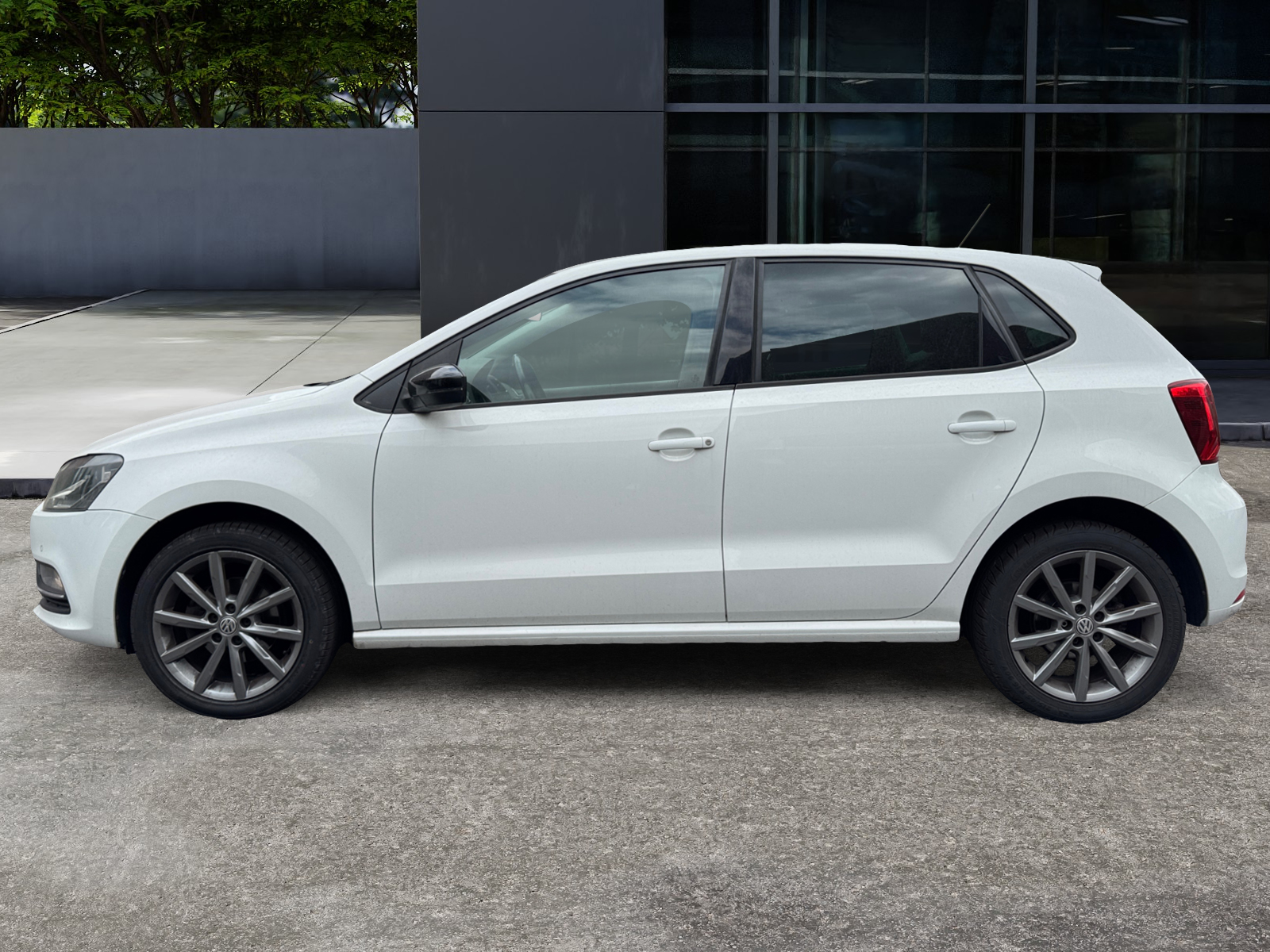 Volkswagen Polo 1