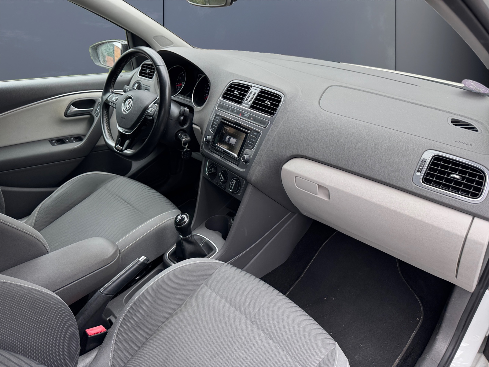 Volkswagen Polo 12